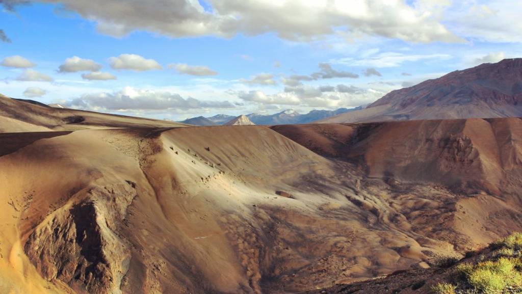 best time of year to visit leh ladakh