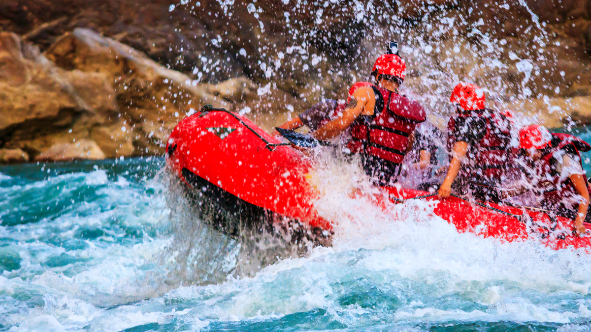 river rafting trips in india