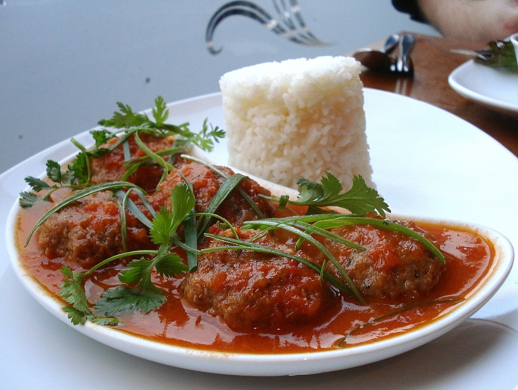 Meatball curry