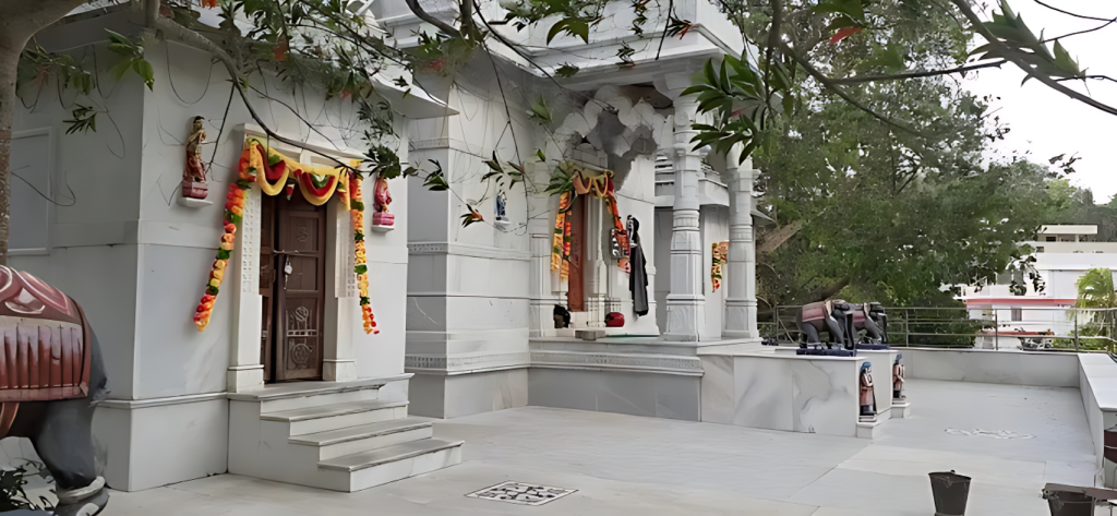 Shree Munisuvrat Swami Jain Temple