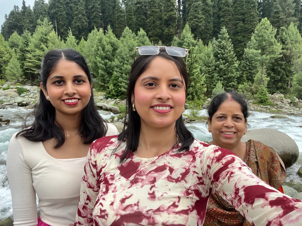 Riya & Reema's Kashmir Trip with Thrillophilia: Four Days of Mountains, Memories, and Meaningful Hospitality
