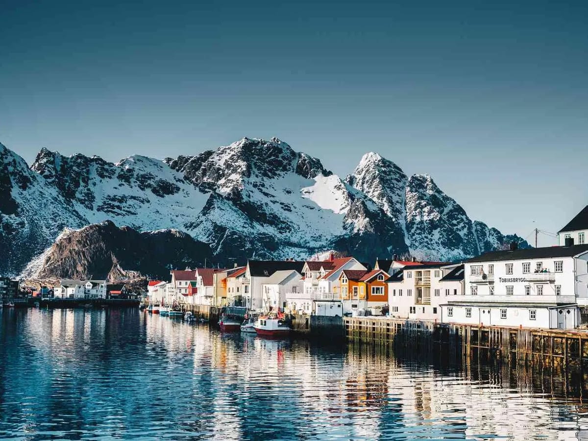 Ashwin’s Tale of Northern Waters and Imperial Capitals- An Europe Trip Review with Thrillophilia