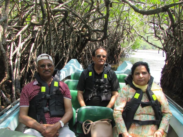 Sushil, Kiran and Prabhat Sri Lanka Trip With Thrillophilia