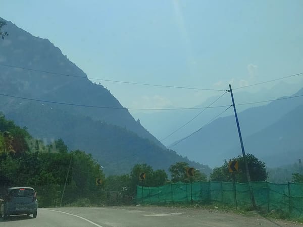 Abhishek's Kashmir Trip: Discovering a Different Side of Kashmir with Thrillophilia